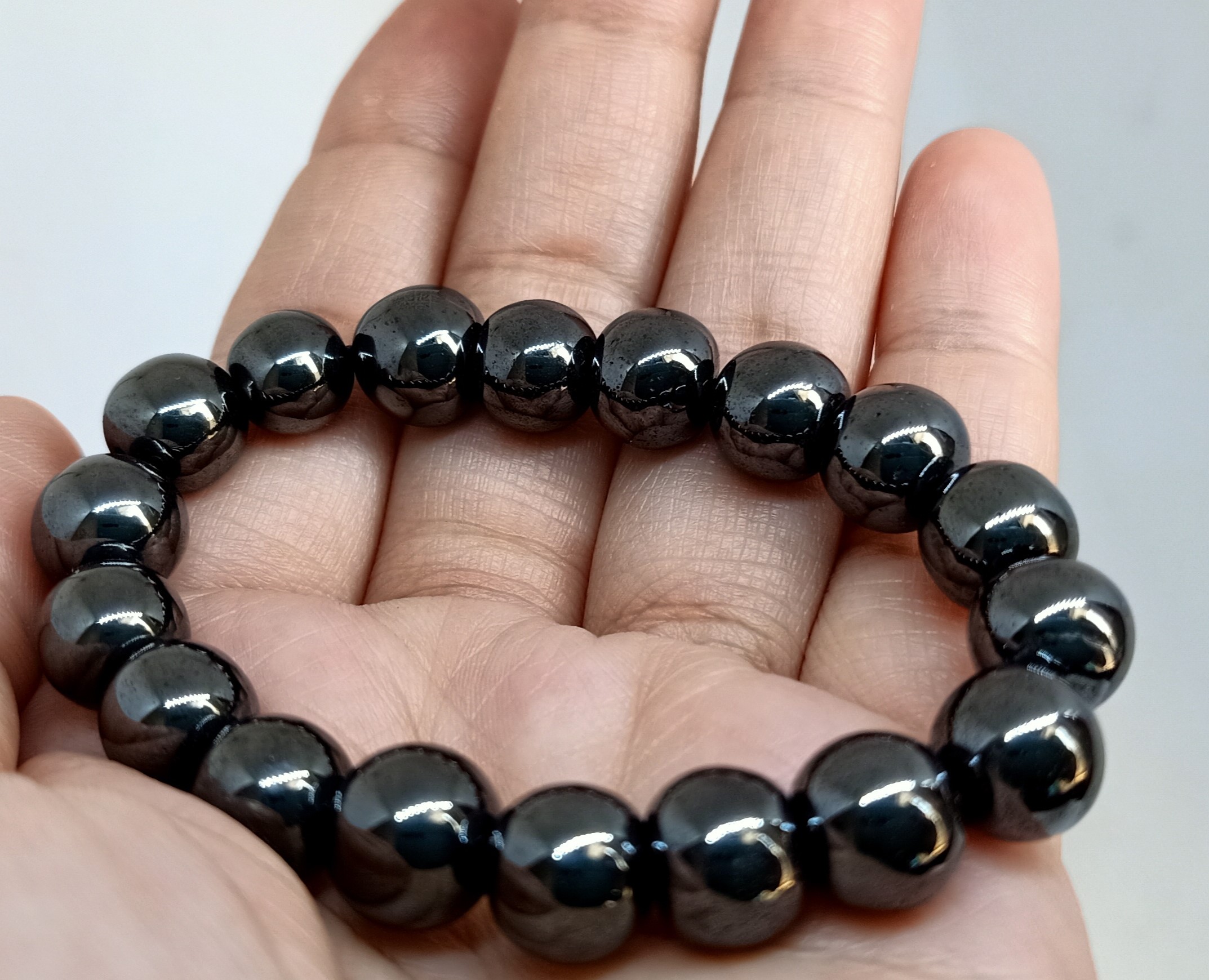 Vòng tay đá Hematite hạt 12 ly